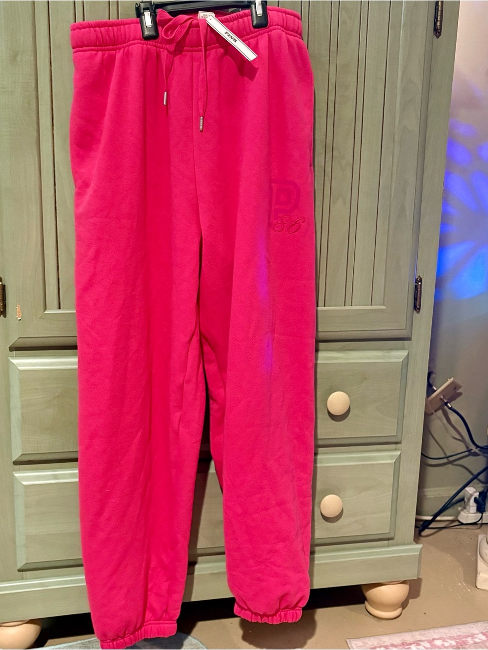 NWT Victoria’s Secret Pink jogger sweatpants size L $59.95